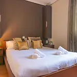 Seaside Retreat By Fidalsa בית נופש *